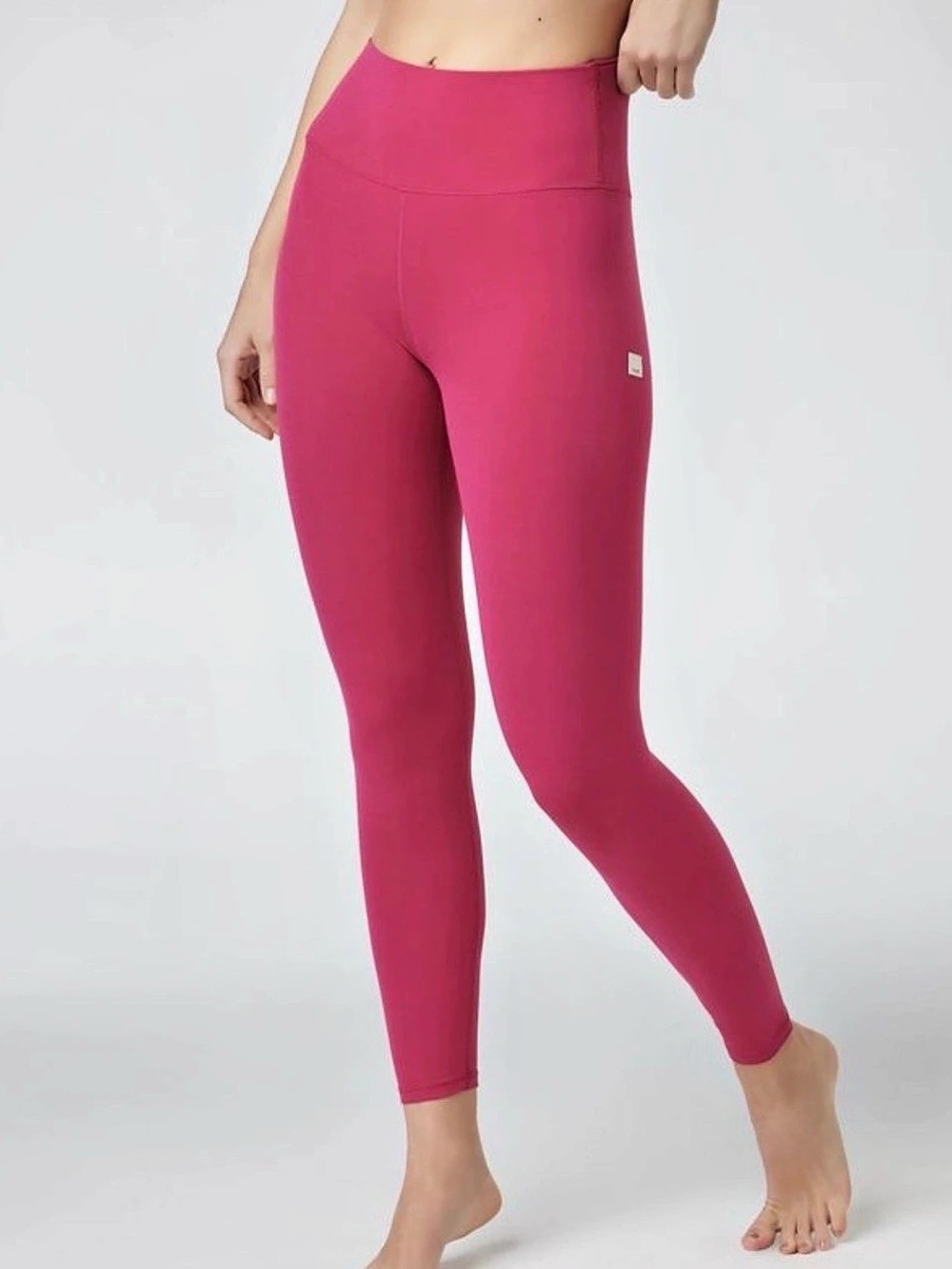 Vuori All The Feels Leggings in Executive Pink Size Small